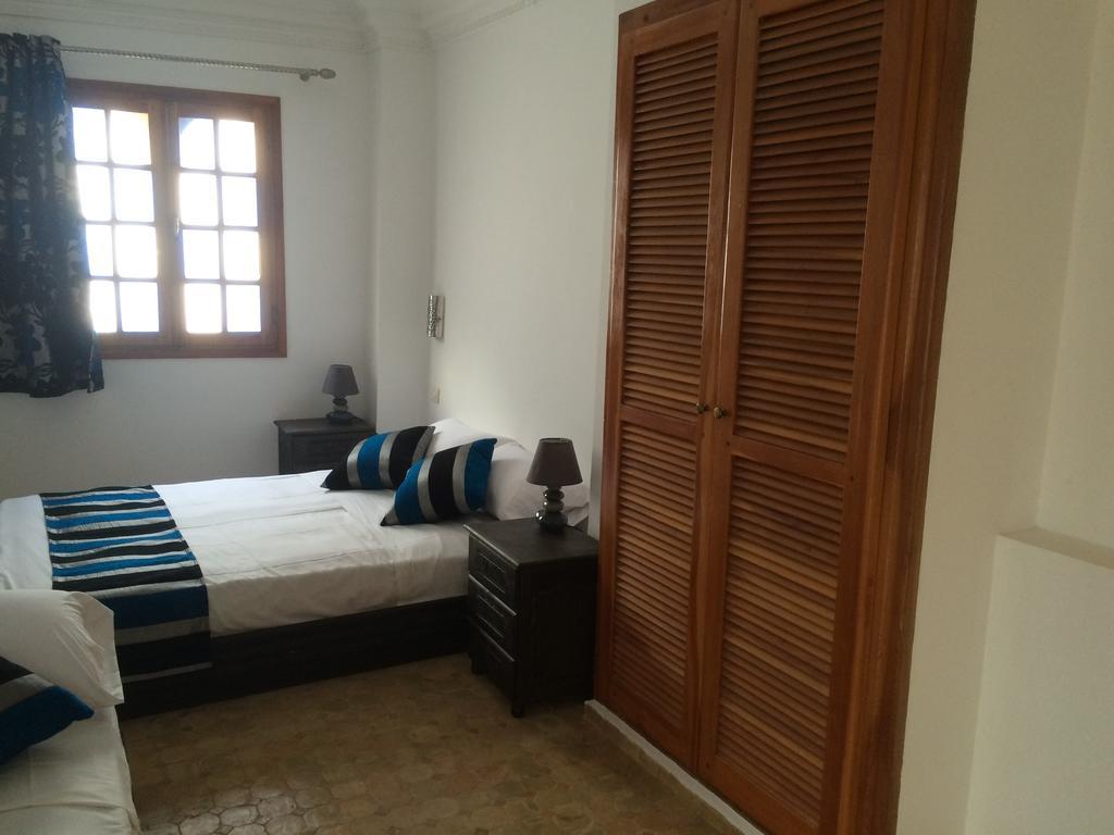 Riad Aicha Asilah Ngoại thất bức ảnh