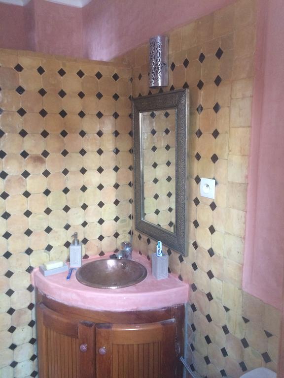 Riad Aicha Asilah Ngoại thất bức ảnh